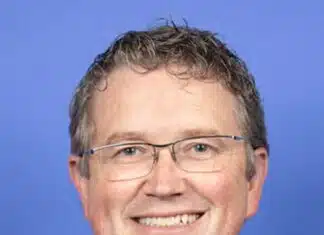 Reps Thomas Massie & Nancy Mace Will Sit With Democrats