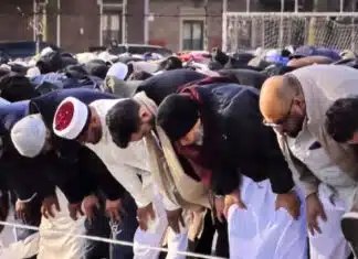 Throngs of Islamists Take Over Prospect Park, New York City Today