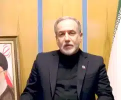 Iran’s Foreign Minister to Let Everyone But US, Israel & Allies Pass Through the Strait