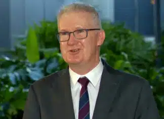 Five Iranian Soccer Players Granted Immunity, Others Dragged Off, Flashing SOS