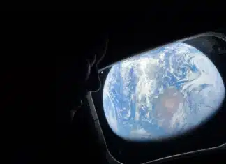 Spectacular Photos from the Artemis II