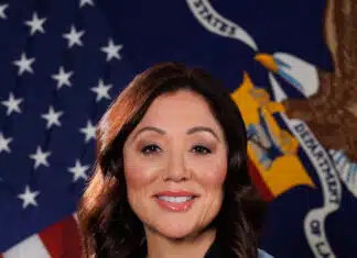 Labor Secretary Lori DeRemer Shown the Exit