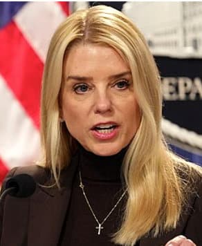 Report: Discussions Held on Removing Attorney General Pam Bondi
