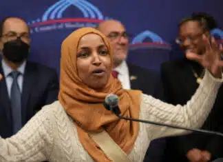 Ilhan Hired the World’s Worst Accountants & Thought She Was Rich