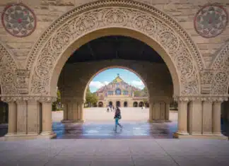 1000 U of C Math Professors Demand Standardized Tests