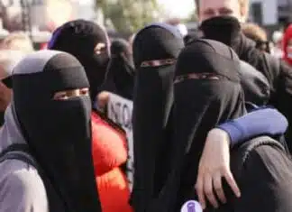 A Christian USA Moves Toward Islam