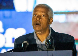 Tippy Island Hank Says the GOP Will Put Black People in Cotton Fields