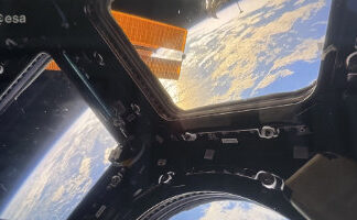 What Is New in Space: Starlab, Chandra, Black Holes & Pluto